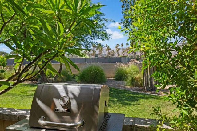 68167 Seven Oaks, Cathedral City, CA 92234