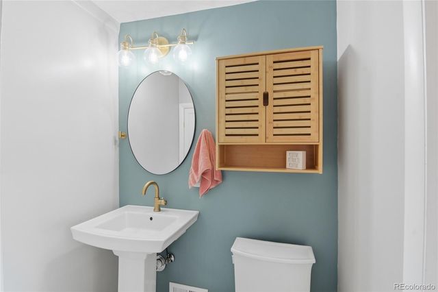 4737 S Pennsylvania Street, Englewood, CO 80113