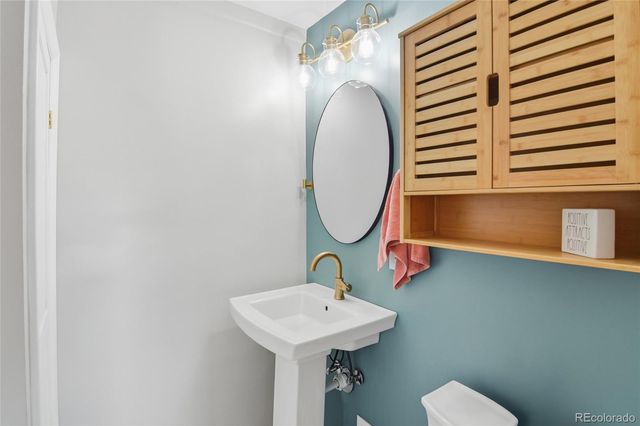 4737 S Pennsylvania Street, Englewood, CO 80113