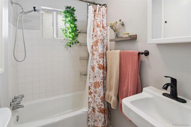 4737 S Pennsylvania Street, Englewood, CO 80113