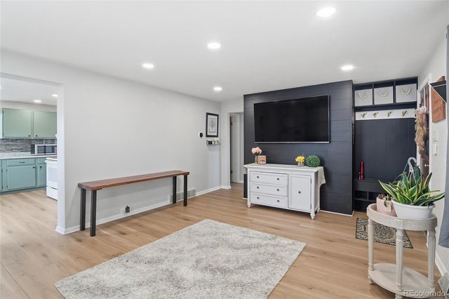 4737 S Pennsylvania Street, Englewood, CO 80113