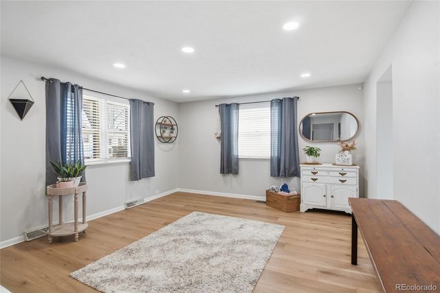 4737 S Pennsylvania Street, Englewood, CO 80113