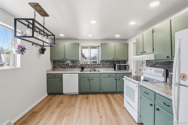 4737 S Pennsylvania Street, Englewood, CO 80113