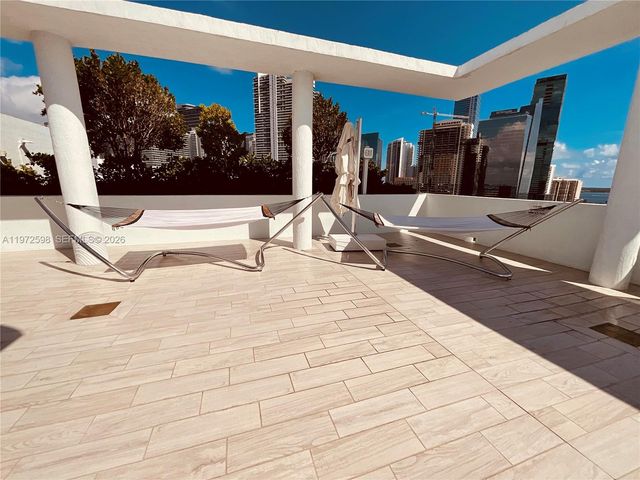 1600 SW 1st Ave 1204, Miami, FL 33129