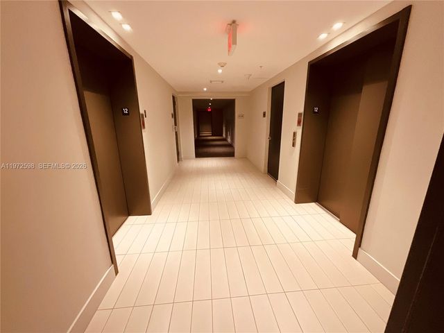 1600 SW 1st Ave 1204, Miami, FL 33129