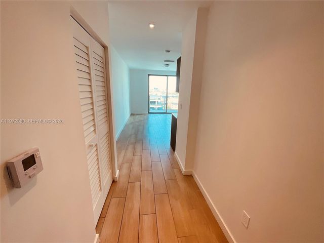 1600 SW 1st Ave 1204, Miami, FL 33129