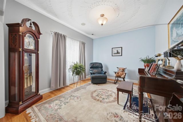 4762 Braxton Gate Lane, Hickory, NC 28602