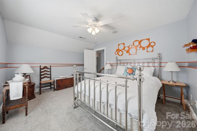 4762 Braxton Gate Lane, Hickory, NC 28602