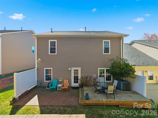 4762 Braxton Gate Lane, Hickory, NC 28602