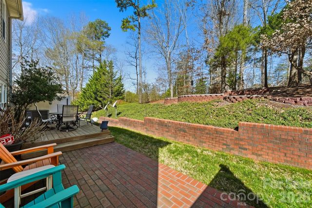 4762 Braxton Gate Lane, Hickory, NC 28602