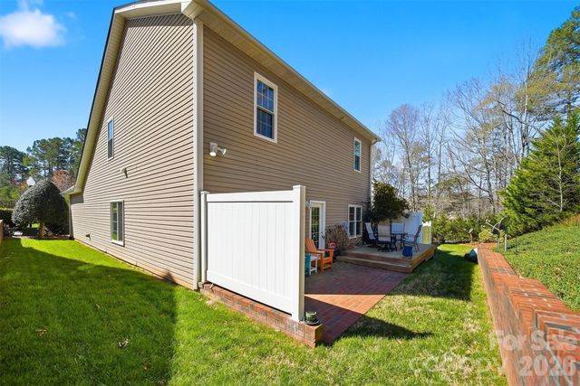 4762 Braxton Gate Lane, Hickory, NC 28602