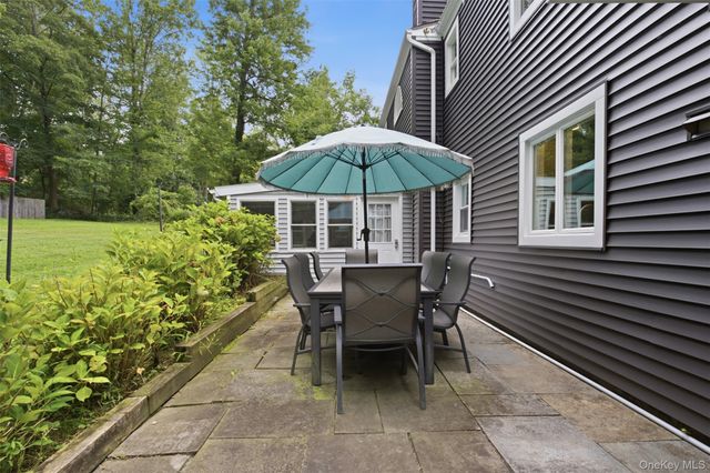 46 Truesdale Lake Drive, South Salem, NY 10590
