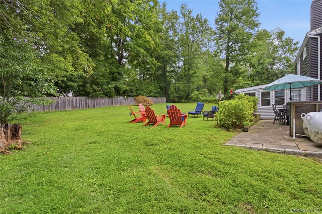 46 Truesdale Lake Drive, South Salem, NY 10590