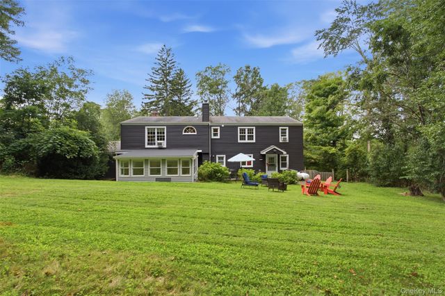 46 Truesdale Lake Drive, South Salem, NY 10590