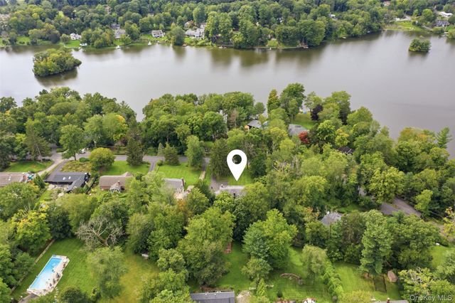 46 Truesdale Lake Drive, South Salem, NY 10590