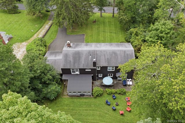 46 Truesdale Lake Drive, South Salem, NY 10590