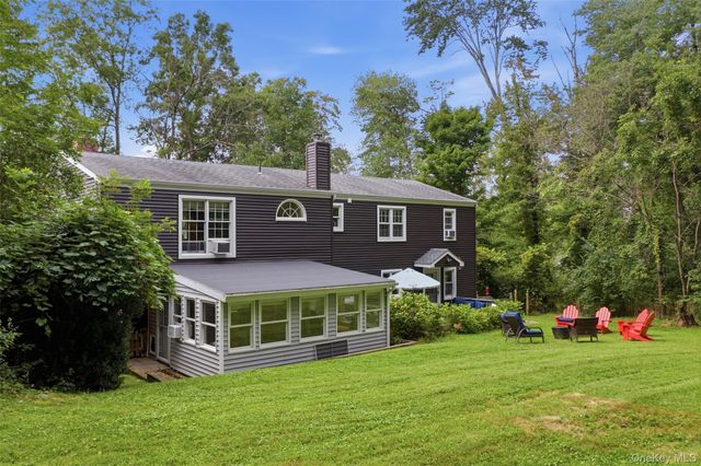 46 Truesdale Lake Drive, South Salem, NY 10590
