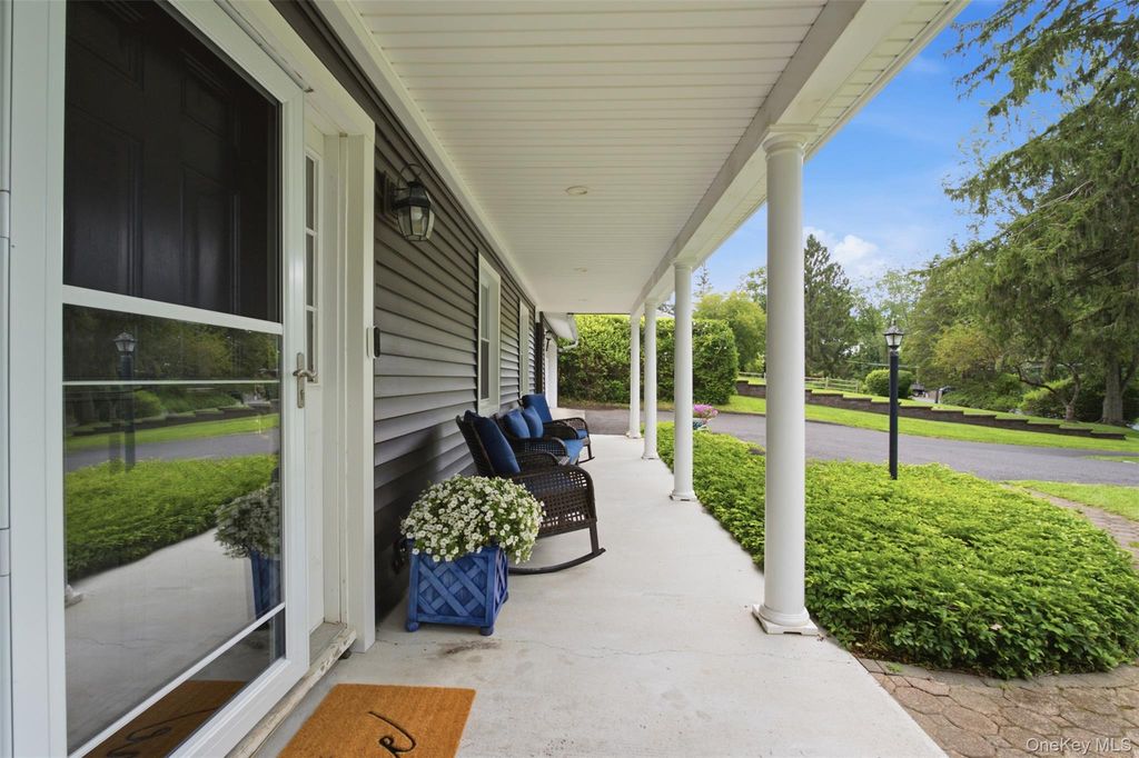 46 Truesdale Lake Drive, South Salem, NY 10590 — photo 4
