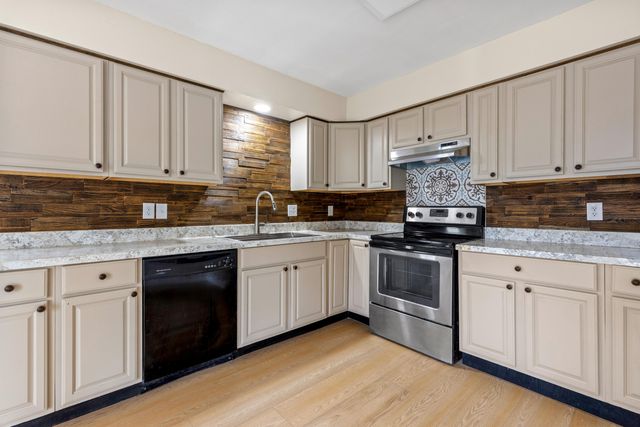 1114 Mcbrien Rd, Chattanooga, TN 37412