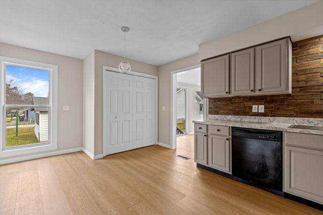 1114 Mcbrien Rd, Chattanooga, TN 37412