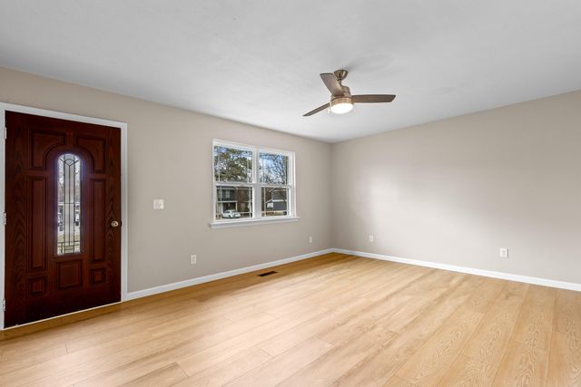 1114 Mcbrien Rd, Chattanooga, TN 37412