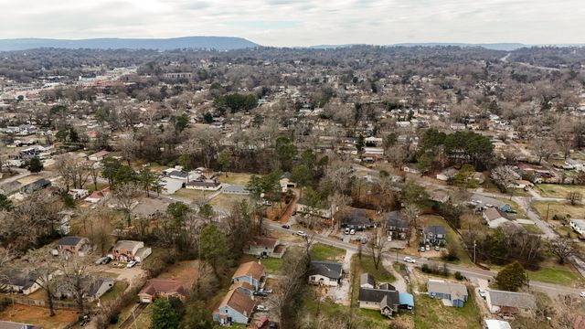 1114 Mcbrien Rd, Chattanooga, TN 37412