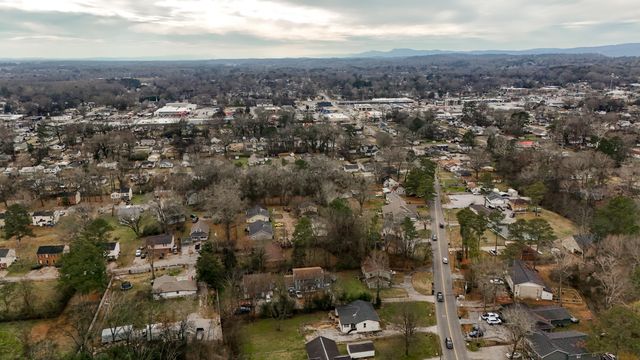 1114 Mcbrien Rd, Chattanooga, TN 37412