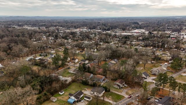 1114 Mcbrien Rd, Chattanooga, TN 37412