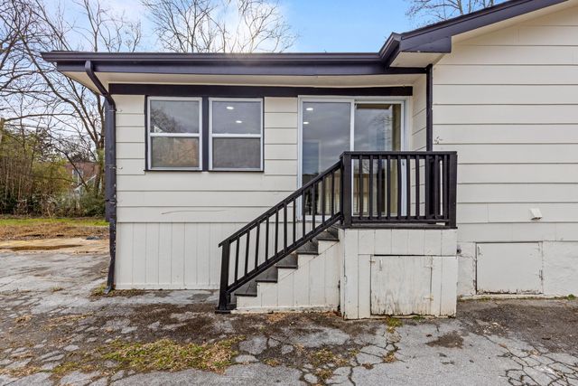 1114 Mcbrien Rd, Chattanooga, TN 37412