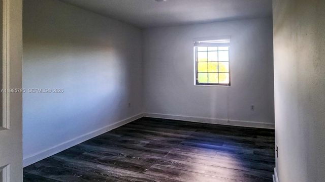 470 NE 194th Ter 470, Miami, FL 33179