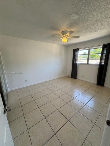 4732 SW 33rd Avenue 206, Dania Beach, FL 33312