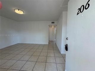 4732 SW 33rd Avenue 206, Dania Beach, FL 33312