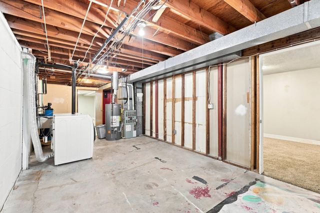 2336 12th Avenue E, North Saint Paul, MN 55109