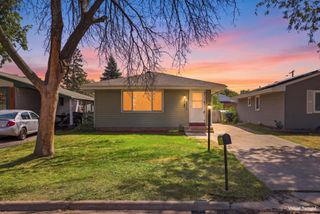 2336 12th Avenue E, North Saint Paul, MN 55109