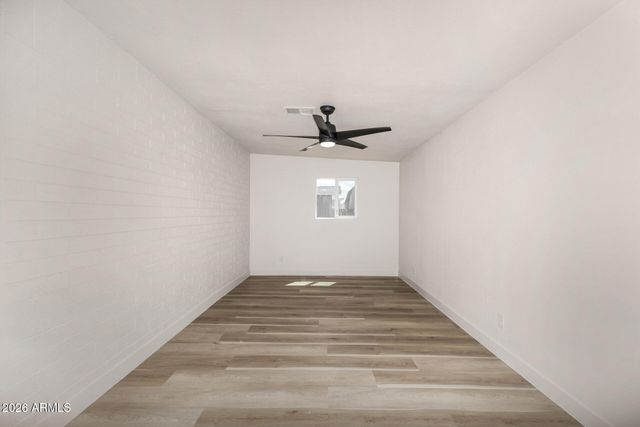 7601 W SHEILA Lane, Phoenix, AZ 85033