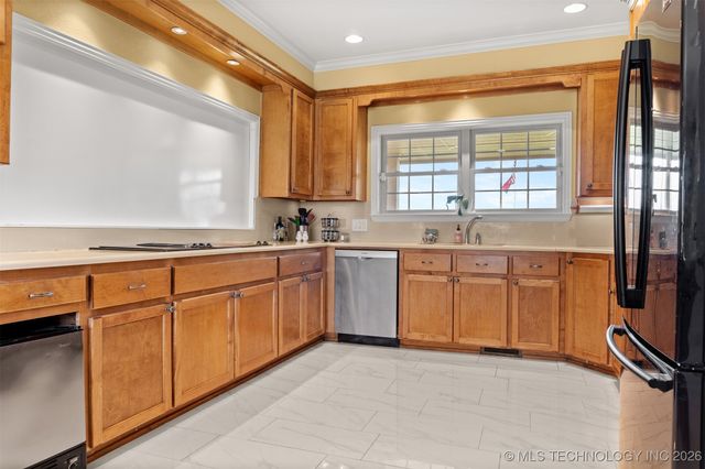 575 Majestic Hills, Ardmore, OK 73401