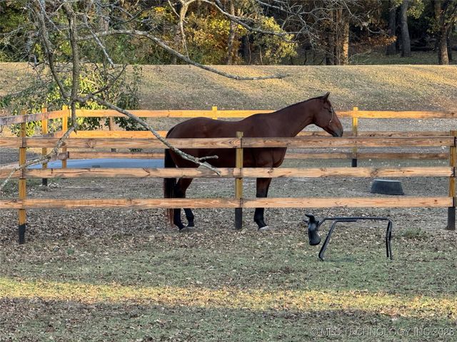 575 Majestic Hills, Ardmore, OK 73401