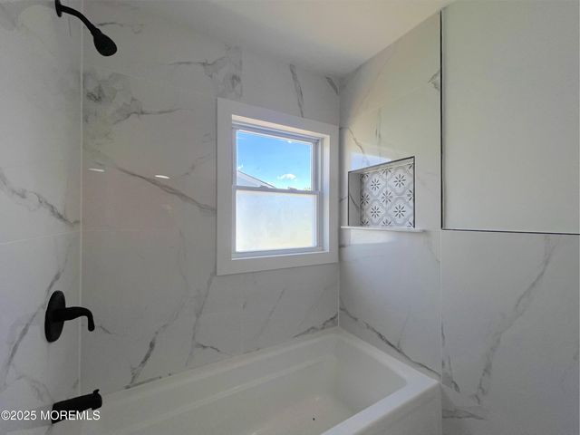 113 Jaynes Avenue, Island Heights, NJ 08732