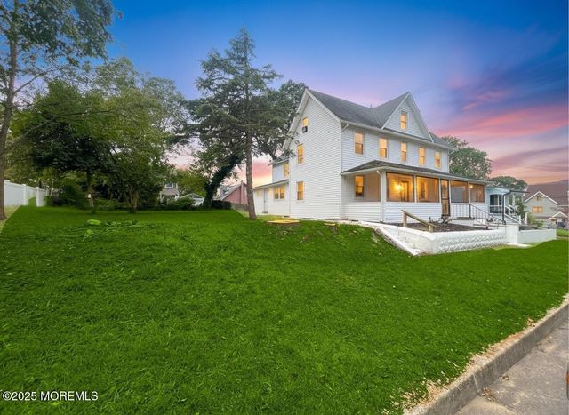 113 Jaynes Avenue, Island Heights, NJ 08732