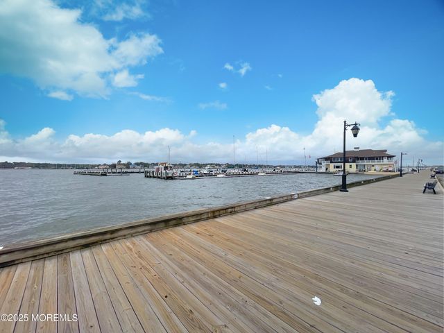 113 Jaynes Avenue, Island Heights, NJ 08732