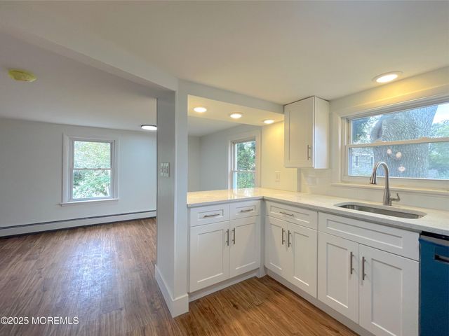 113 Jaynes Avenue, Island Heights, NJ 08732