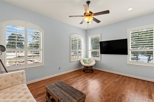 204 Pinnacle Club Place, Mabank, TX 75156