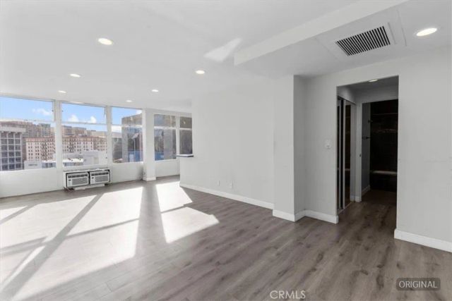 100 Atlantic 1115, Long Beach, CA 90802