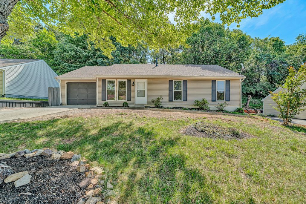 4727 Horseman DR NE, Roanoke, VA 24019
