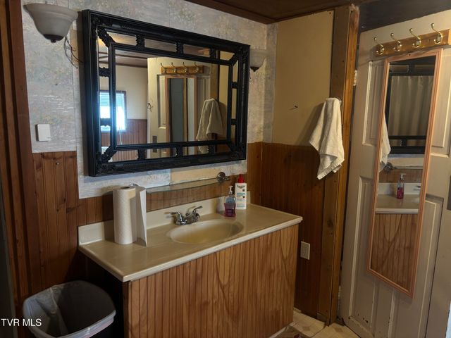 306 Black Hill Drive, Coeburn, VA 24230