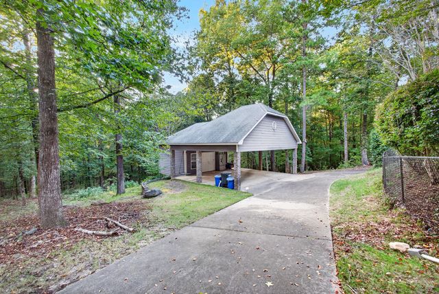 584 Lee Road 0613, Smiths Station, AL 36877