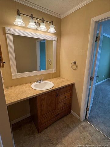 676 Bartons Landing Place 5, Fayetteville, NC 28314