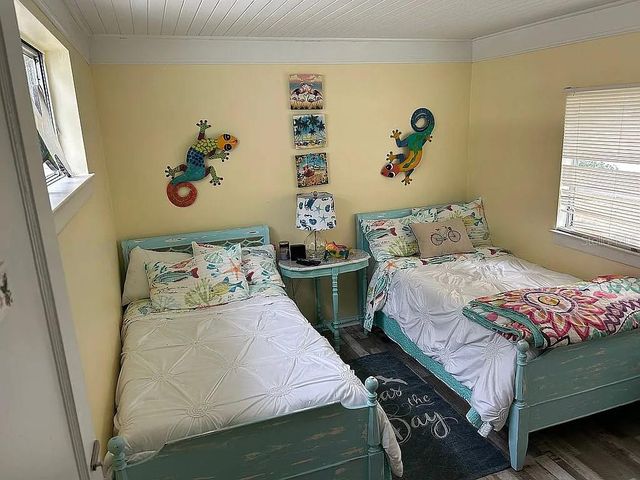 1742 SUNSET DRIVE, Clearwater, FL 33755