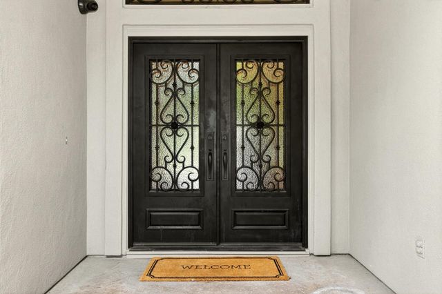 5370 Tudor Rose Gln, Stockton, CA 95212