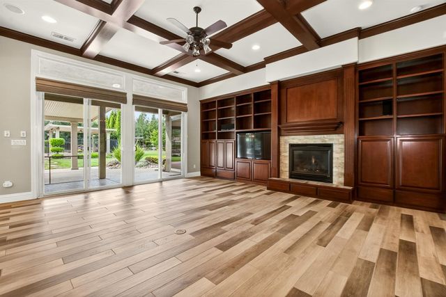 5370 Tudor Rose Gln, Stockton, CA 95212